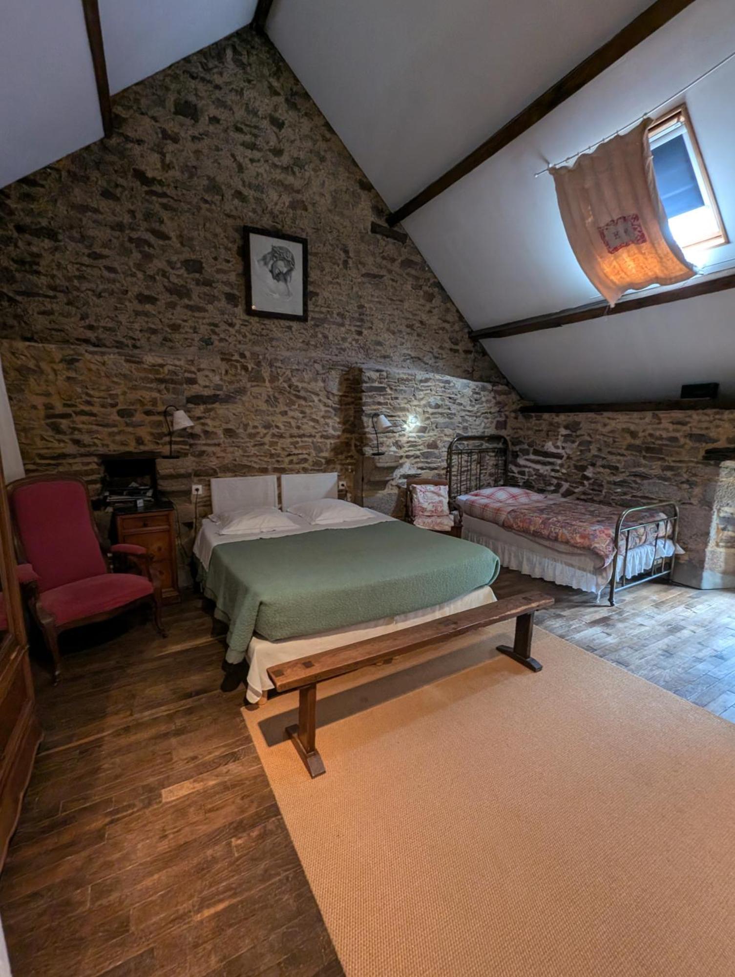 Ferme De La Gortiere Bed & Breakfast Le Teilleul Ngoại thất bức ảnh